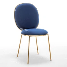 Розкішні весільні стільці